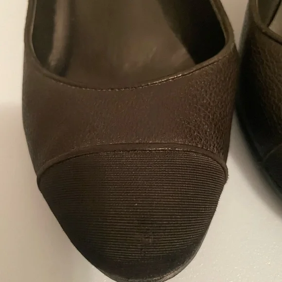 CHANEL Black Heels - Picture 2 of 10